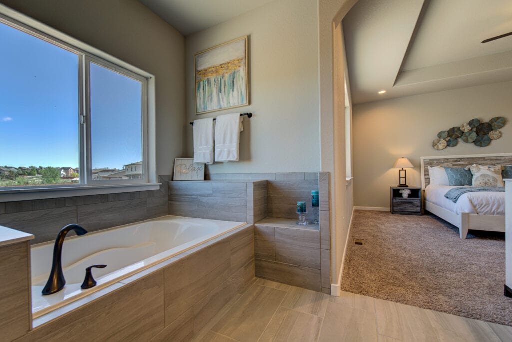 Open Bathroom Attached With The Bedroom
